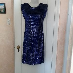 Women's Stunning vintage blue sequin dress! Great for New Years Eve!